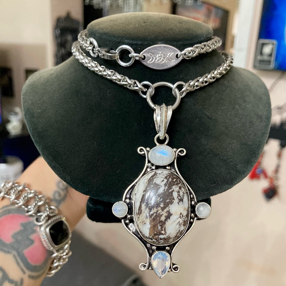 Genuine moonstone white & brown agate gemstones & opalite boho silver necklace - Picture 14 of 15